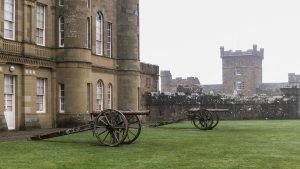 culzean castle house cannons