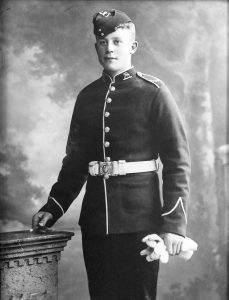 Pte. WATTS T.R. 7693 1st Battalion, The Queens (Royal West Surrey) Regiment