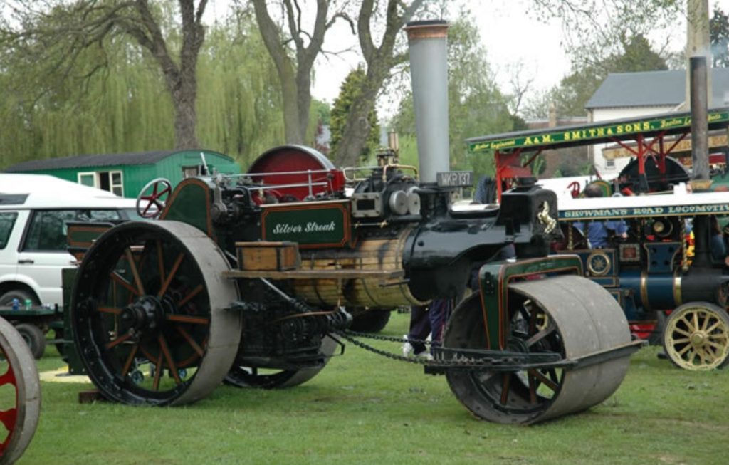 Aveling & Porter 8753, MKP 137, 2/1917, Silver Streak.